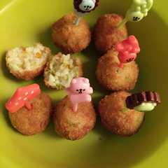 Bola Bola Nasi Sayuran Keju (arancini) রেসিপির প্রধান ছবি