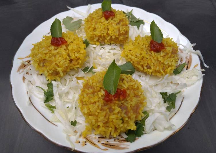 Rice flower dumplings