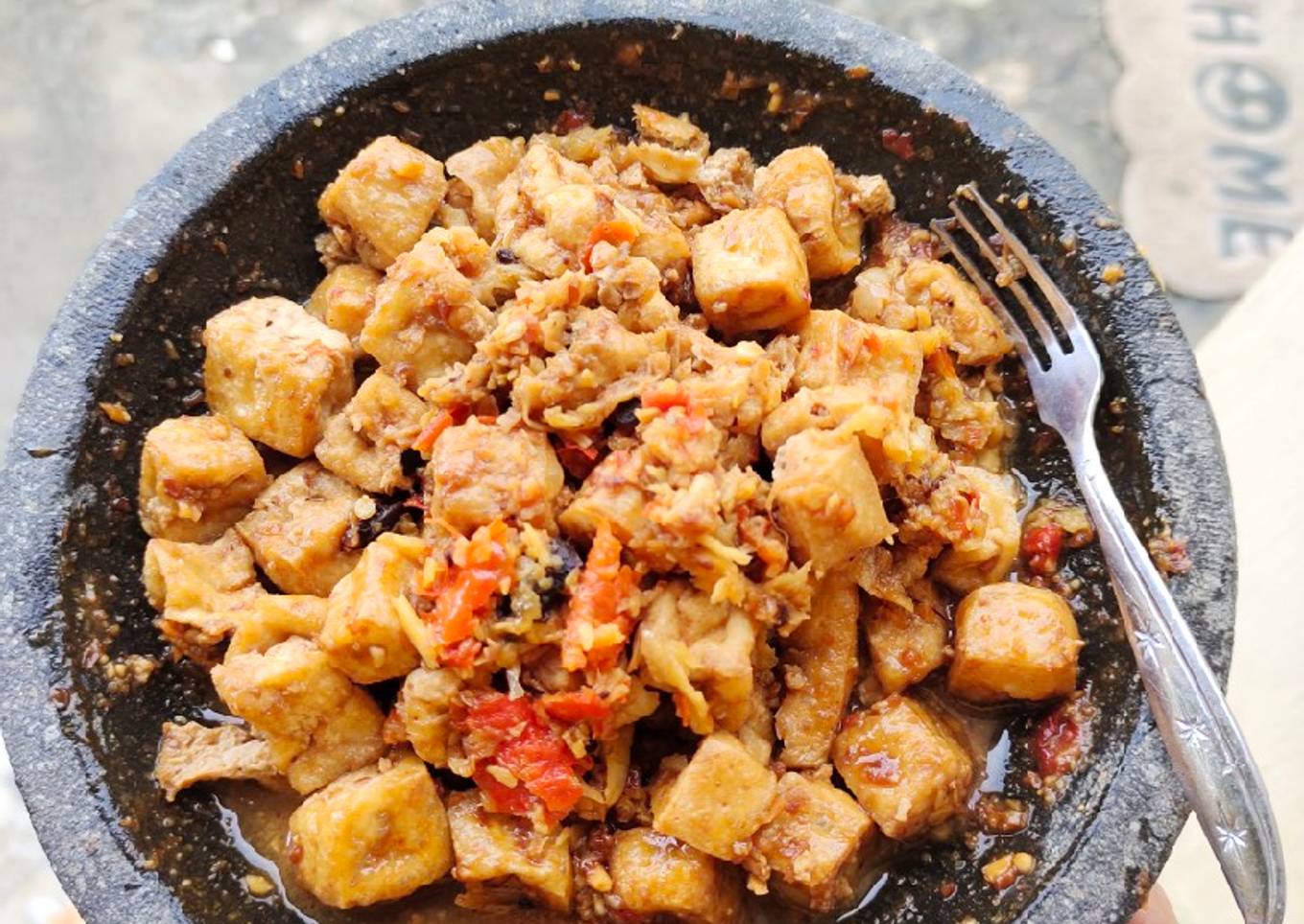 Tahu gejrot sambal kecap