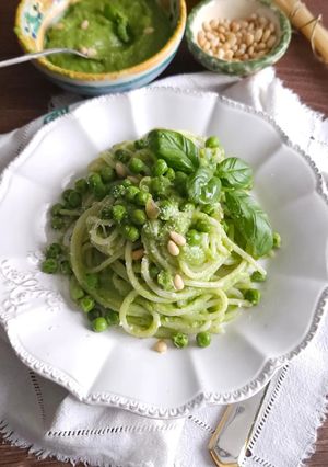 Une photo de Spaghetti & Pesto de Petit Pois.