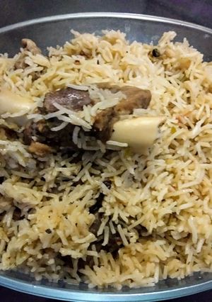 A picture of Mutton Yakhni Pulao.