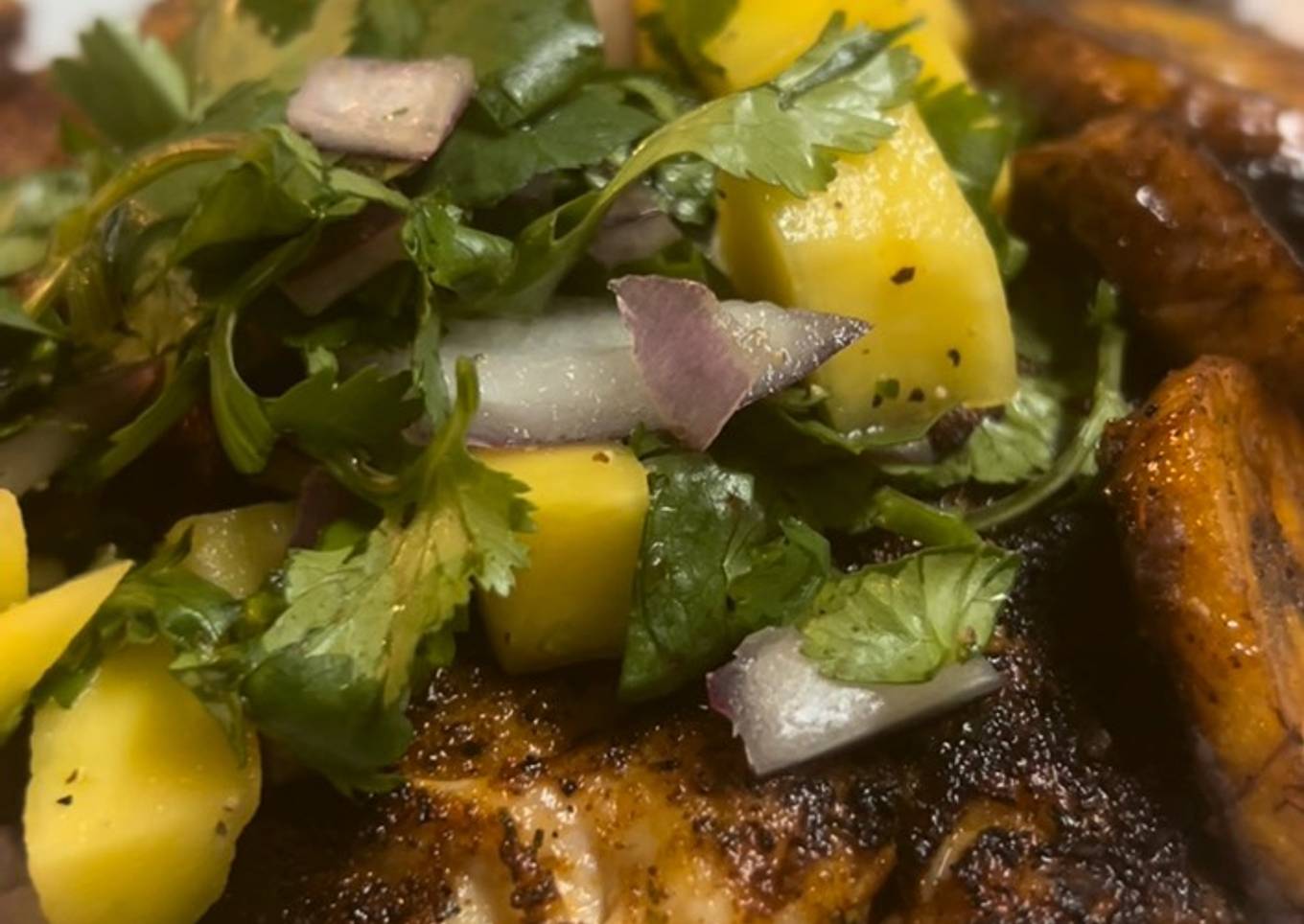 Chipotle chicken/ mango salsa