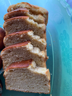 A picture of Lemon Loaf Cake.