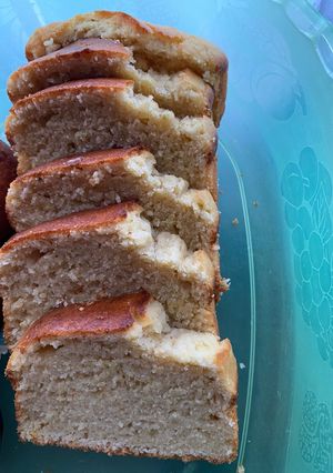 A picture of Lemon Loaf Cake.