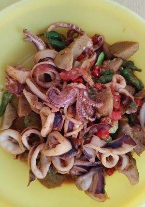 Foto resep Tumis cumi bakso pete