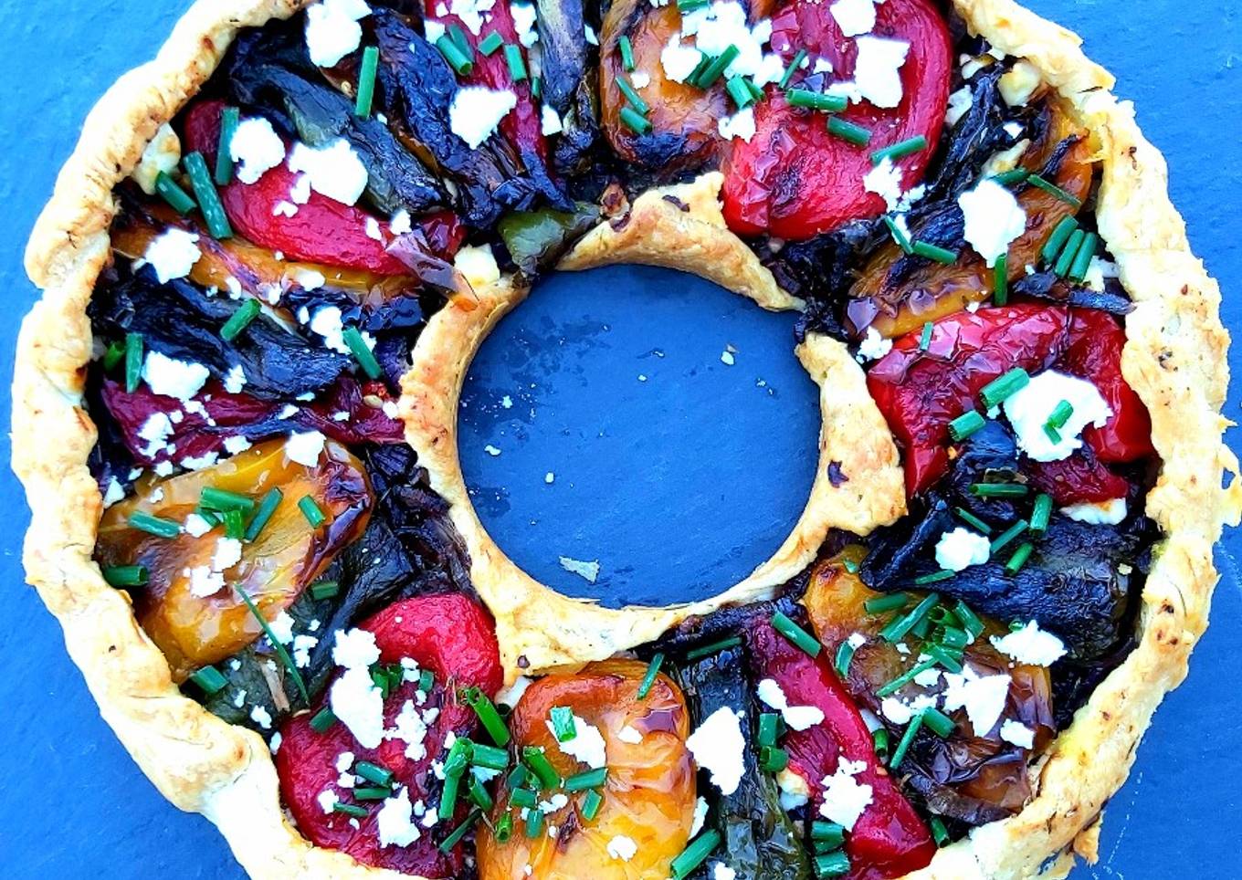 Tarte d'été poivrons grillés et fêta