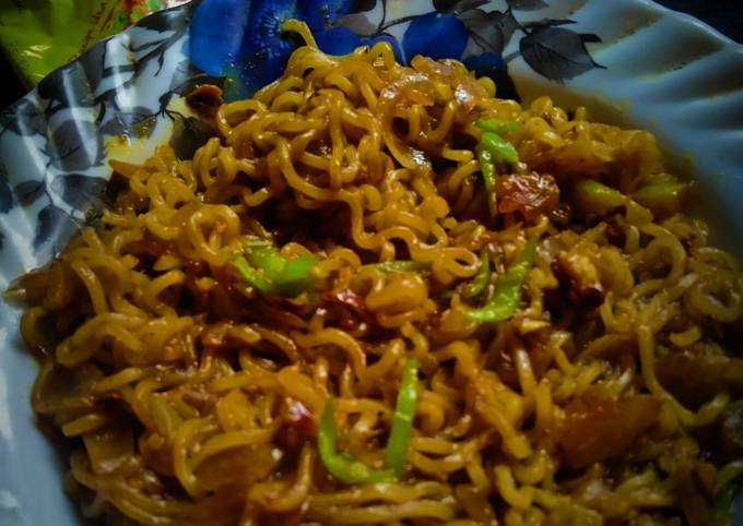 Butter garlic maggi