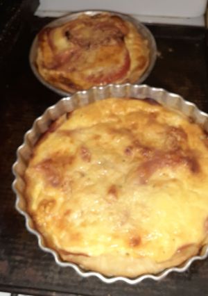 Una foto de Tarta de jamón y queso