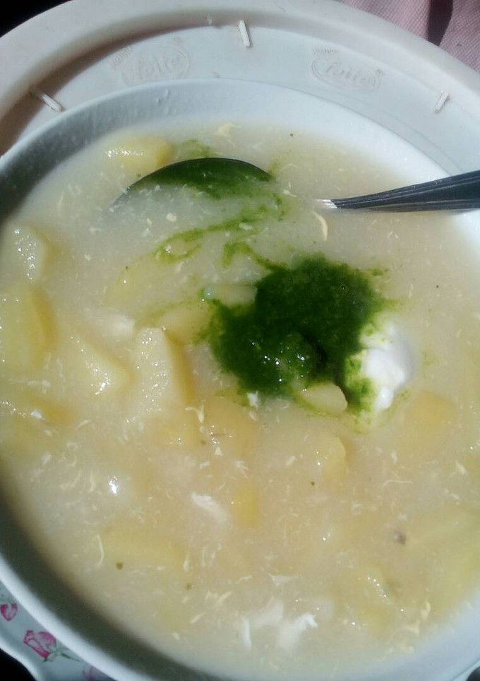 Una foto de Sopa verde