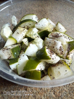 A picture of Spicy Cucumber Salad.