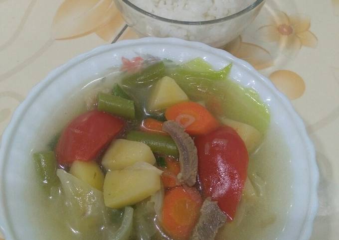 Easiest Way to Prepare Speedy Rainbow Soup (Healthy Vegetable Soup)