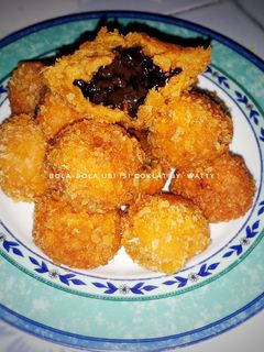 Foto resep Bola-Bola Ubi Isi Coklat