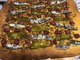 Coca de Sardinillas y Cerezas con Salsa de Albahaca!!!!!