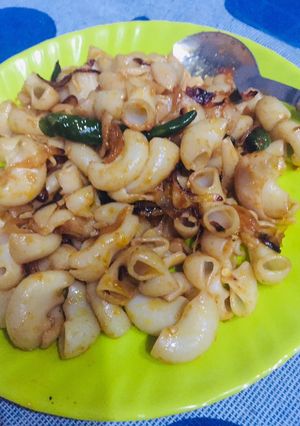 A picture of Simple macaroni.