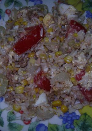 Una foto de Ensalada de atún 