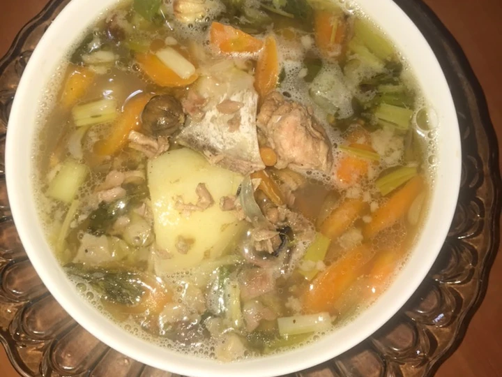 Langkah Gampang Menyiapkan Resep Sup Tulang Sapi yang Lezat Anti Ribet, Sempurna