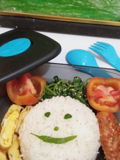 Foto resep Bento Bayam Korea (Sigeumchi Namul)