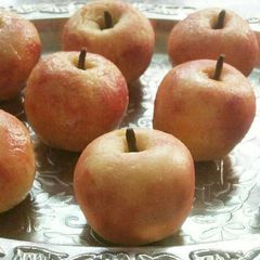 A picture of Kaju apple sweet.