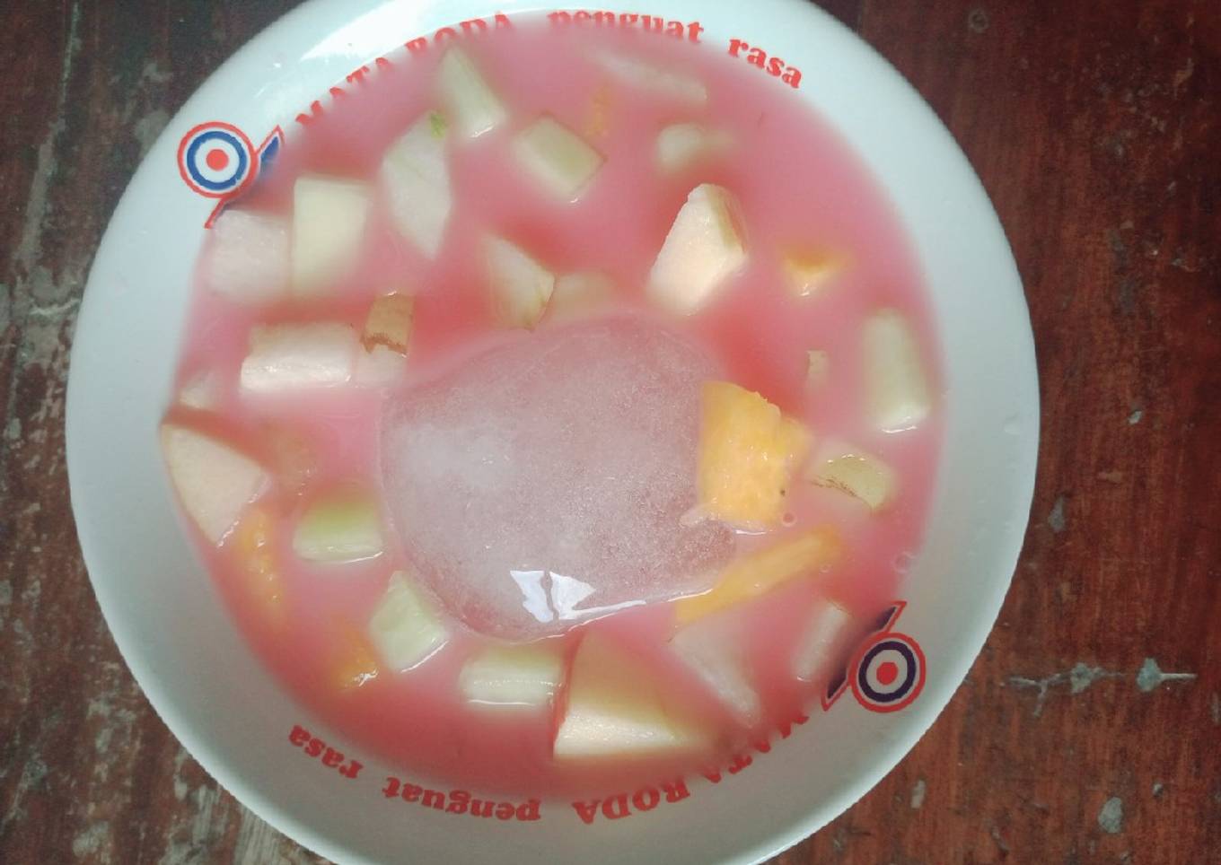 Es Buah Alakadarnya