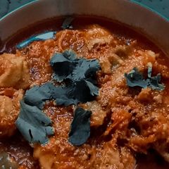 A picture of Dhaba chicken karahi.
