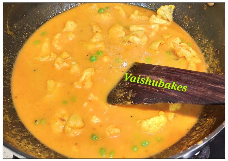 Recipe of Speedy Cauliflower and Peas Subji (Maharashtrian style)