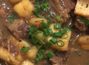 Foto de Ensopado de Carne com Aipim