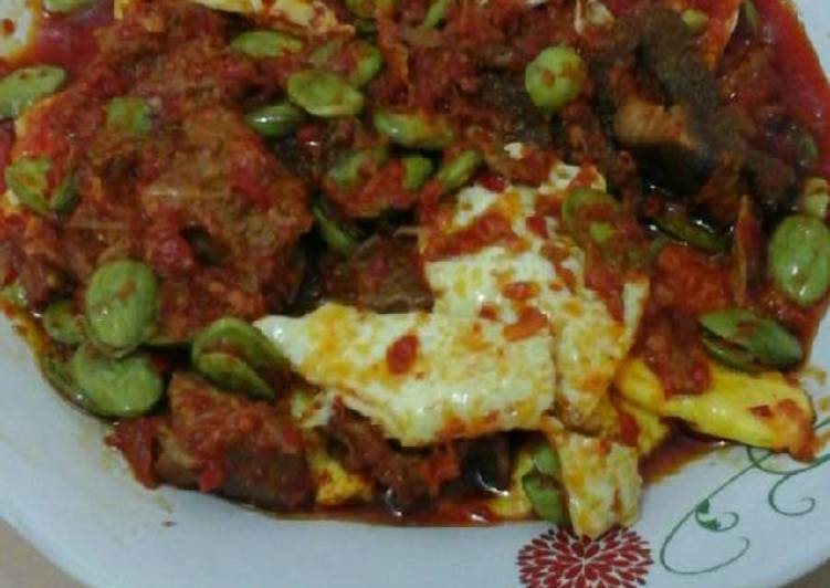 Balado telur ceplok petai tetelan