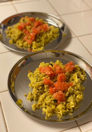 A picture of Aloo Poha (Potato Puffed Rice).