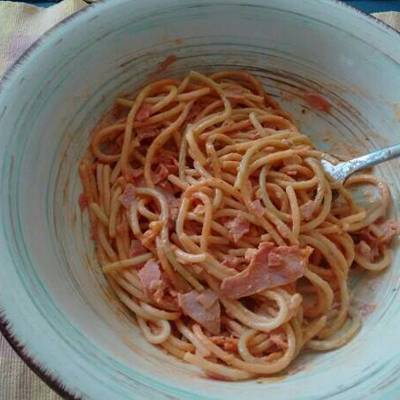 Spaghetti con jamón. ॐ Receta de María Carmen - Cookpad