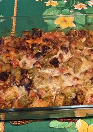 Une photo de Gratin de céleri branche au chorizo noir,sauce tomate et parmesan