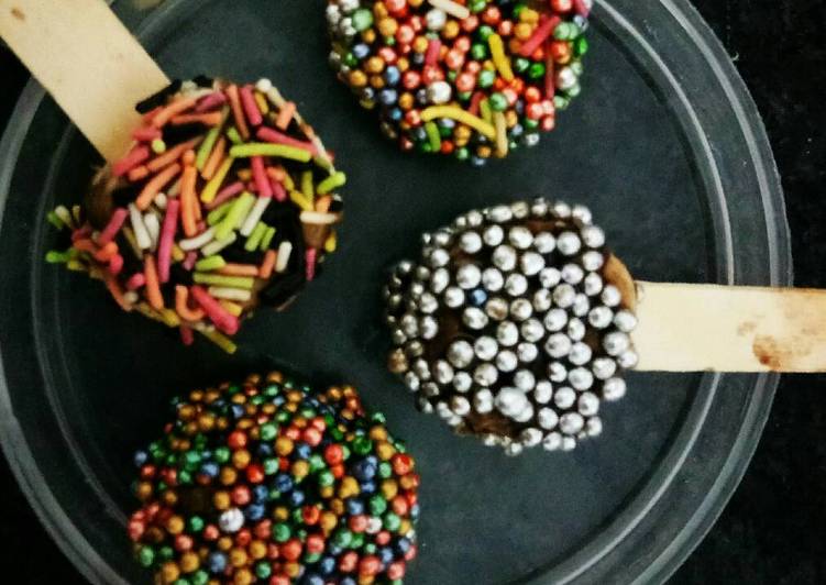 Recipe of Quick Banana chocolate lollipop