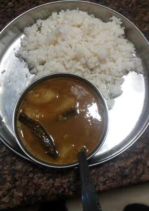 A picture of Sindhi kadhi.