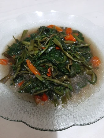 Langkah Mudah untuk Membikin Resep Cah kangkung saus tiram yang Sempurna Anti Ribet, Sempurna