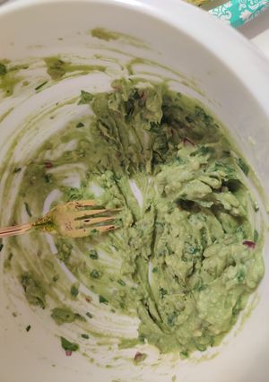 A picture of Guacamole.