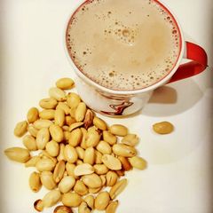 A picture of #Immunity Coffee and Peanuts.