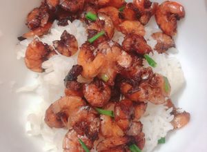 Hình của món Tôm Bạc rang.