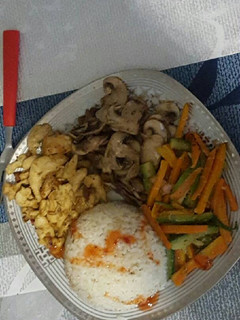 Una foto de Plato combinado