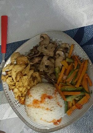 Una foto de Plato combinado
