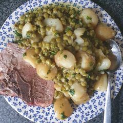 French Recipe of Sauté Potatoes A picture of French Recipe of Sauté Potatoes.