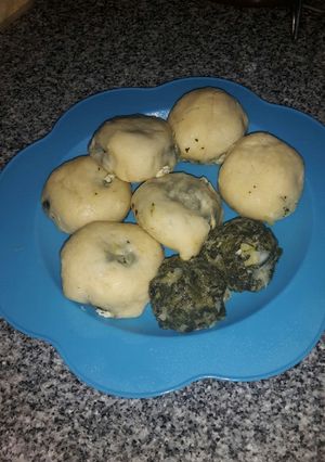 Una foto de Bollos de acelga
