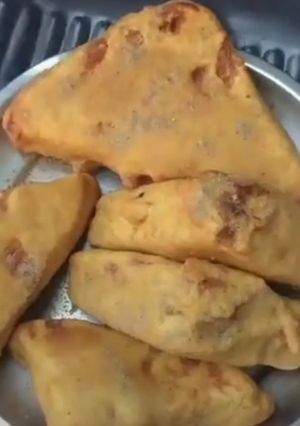 A picture of Bread Pakoda.