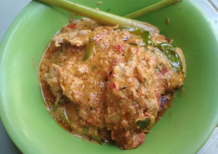 Kare Ayam Pedas