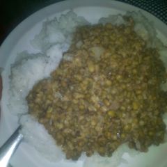 A picture of Rice and greengrams.