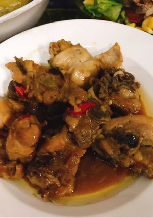 Hình của món Gà sốt me.