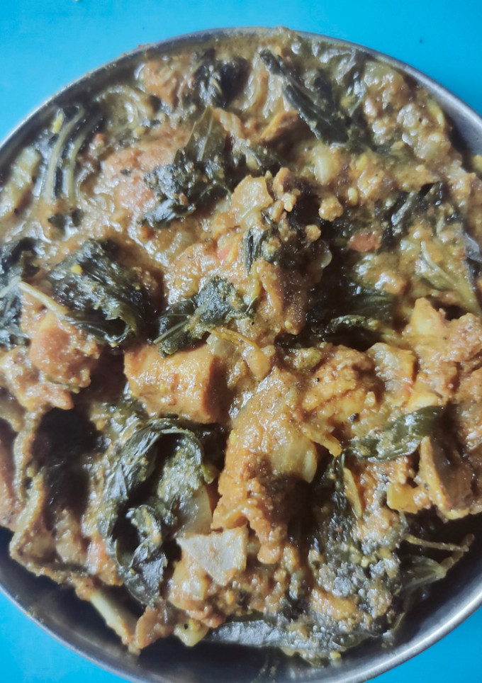கோங்குரா சிக்கன்(ஆந்திரா ஸ்பெஷல்) செய்முறை முக்கிய புகைப்படம்
