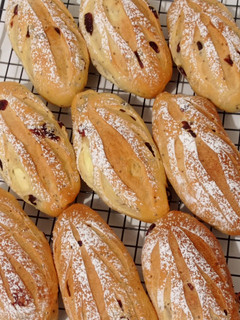 Foto resep Cranberry Cream Cheese Bread