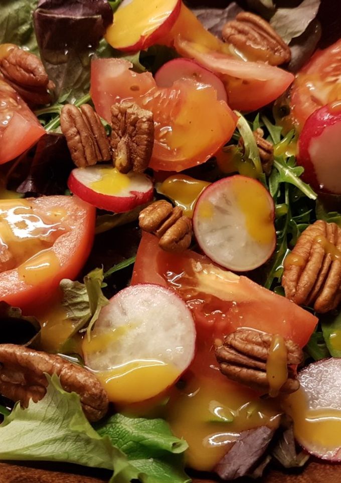 Una foto de Ensalada rápida de acompañamiento