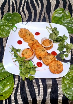 રવા અપ્પમ (Rava Appam Recipe In Gujarati) રેસીપી મુખ્ય ફોટો