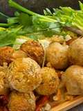 ข้าวทอดทรงเครื่อง ทอดในเตาทาโกะยากิ