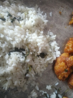 தேங்காய் பால் சாதம் (Thenkaipaal satham recipe in tamil) செய்முறை முக்கிய புகைப்படம்
